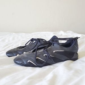 Martial arts shoes Golden Tiger brand size 7.5